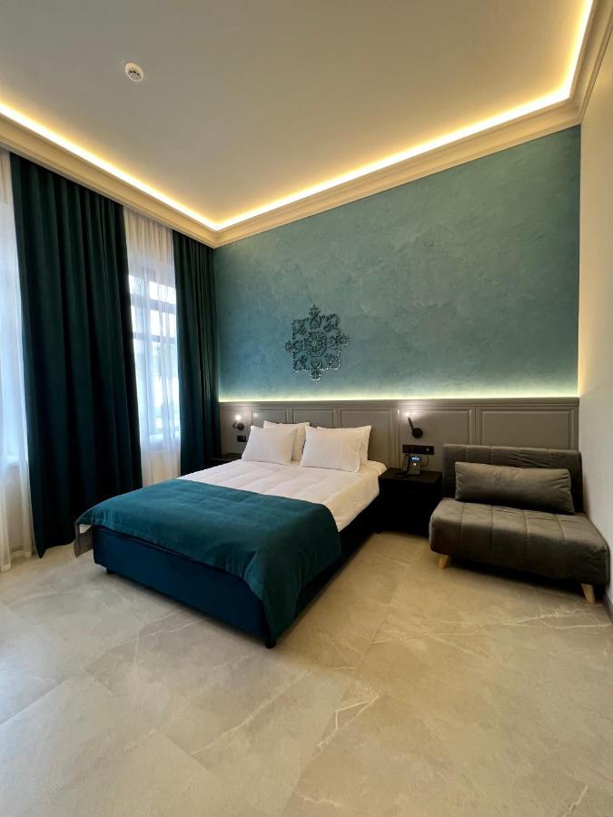 Richmond Hotel Chisinau Bagian luar foto