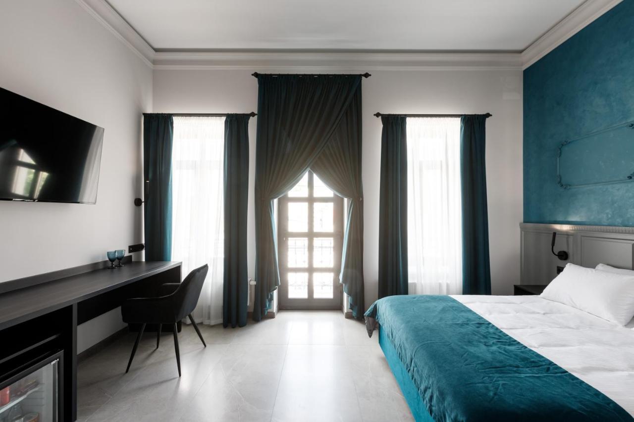 Richmond Hotel Chisinau Bagian luar foto