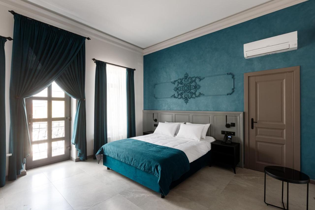Richmond Hotel Chisinau Bagian luar foto