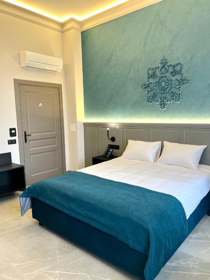 Richmond Hotel Chisinau Bagian luar foto