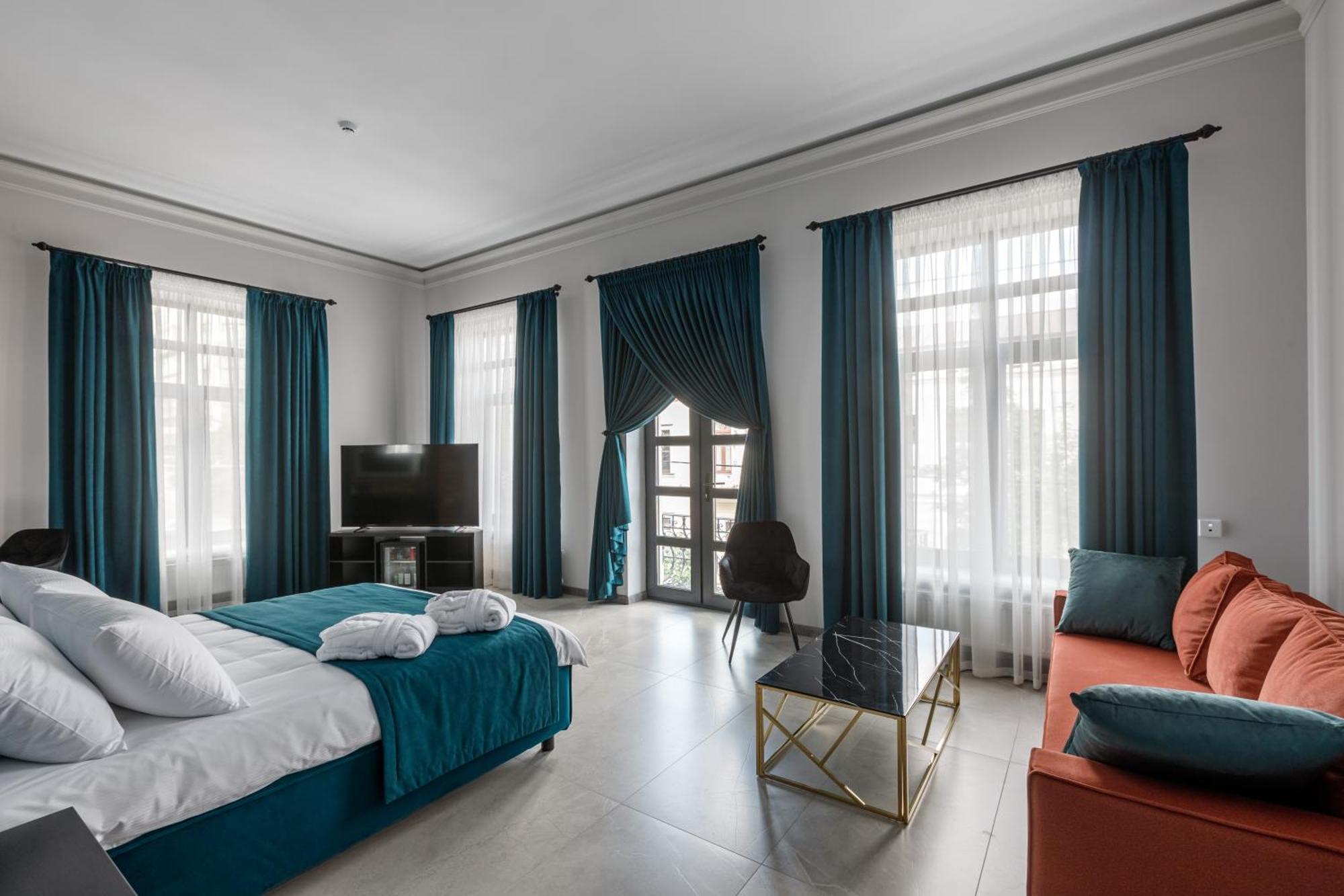 Richmond Hotel Chisinau Bagian luar foto