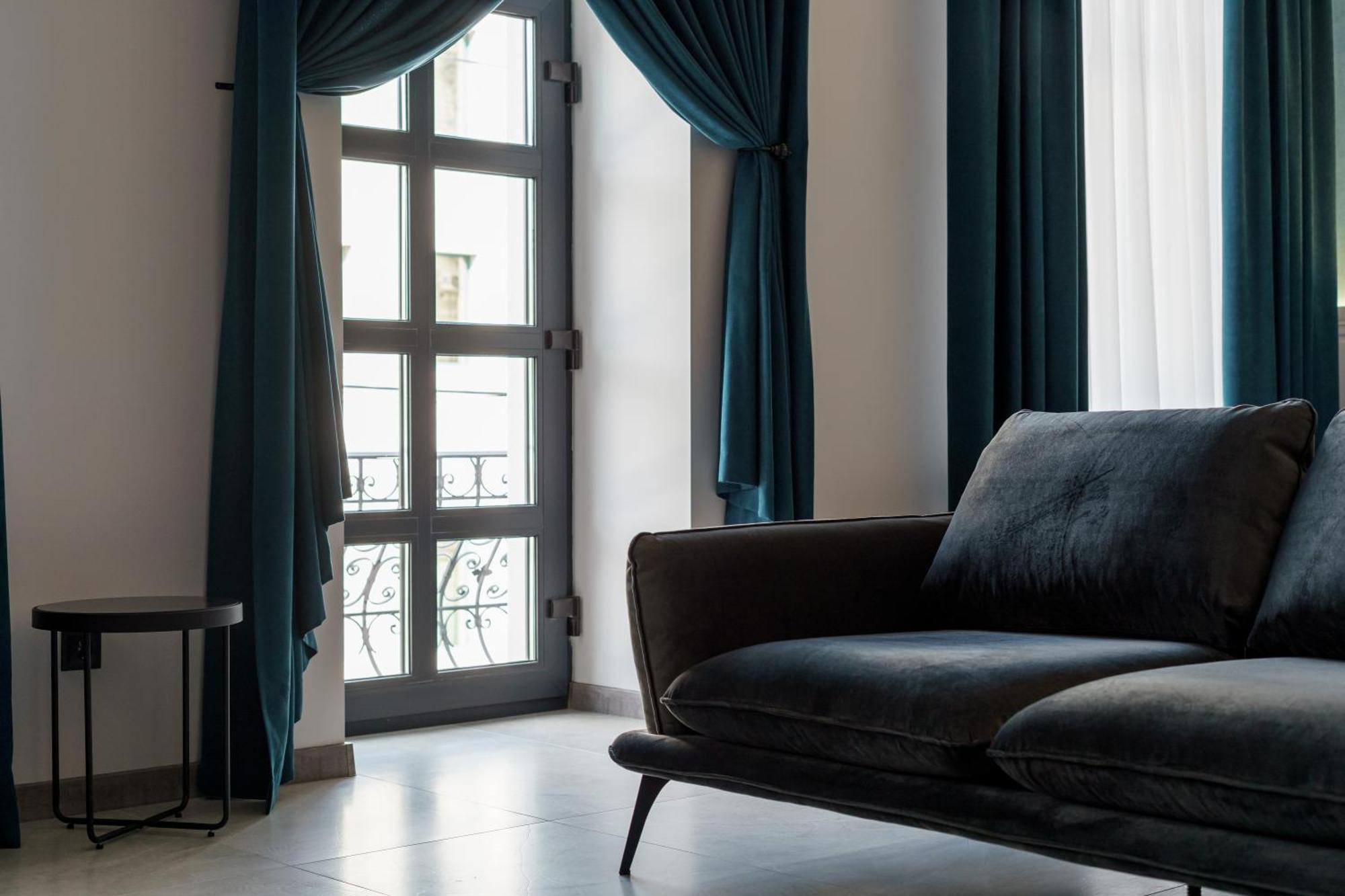 Richmond Hotel Chisinau Bagian luar foto